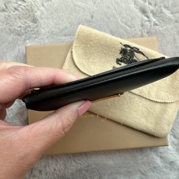 Authentic Burberry Black Smooth Leather Claxton Coin Case - Picture 9 of 12